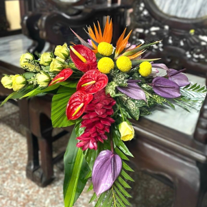 Hoa để bàn trưởng tộc 85237