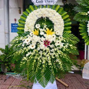 Kệ hoa viếng 82722