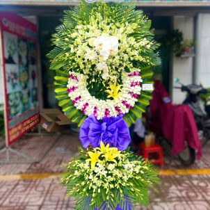 Kệ hoa viếng 84576