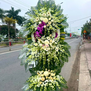 KỆ HOA VIẾNG 37821