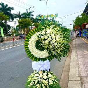 KỆ HOA VIẾNG 20012