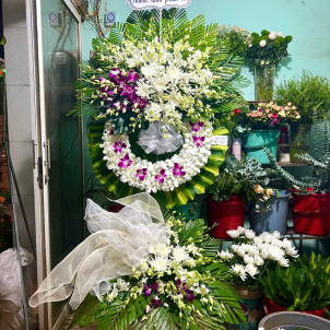 KỆ HOA VIẾNG 33412