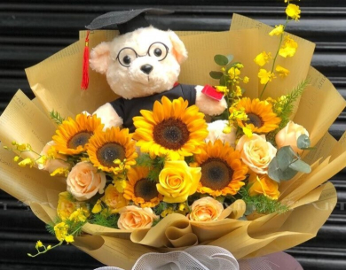 GỢI Ý NHỮNG BÓ HOA ĐẸP CHO NGÀY TỐT NGHIỆP THẬT ẤN TƯỢNG