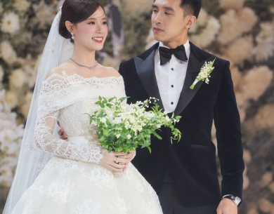 BẬT MÍ Ý NGHĨA HOA CƯỚI CẦM TAY CÔ DÂU