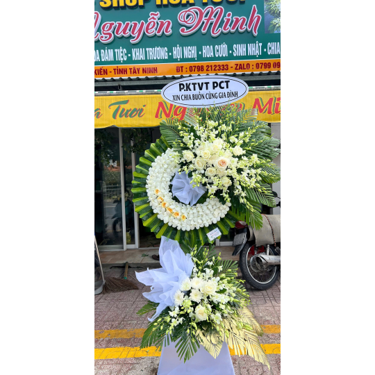 KỆ HOA VIẾNG 52095