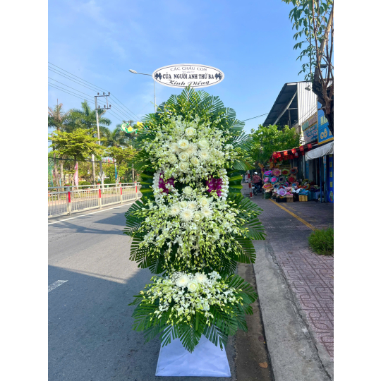 KỆ HOA VIẾNG 56811