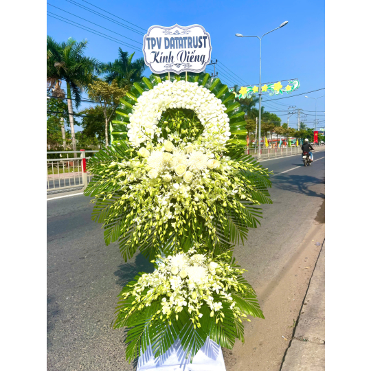 KỆ HOA VIẾNG 12209